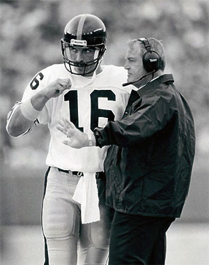 Mark Malone and Chuck Noll wire photo