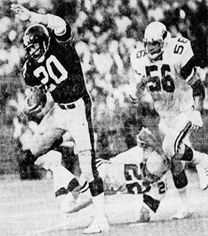 Rocky Bleier gaining yards Albert M Herrmann-Jr